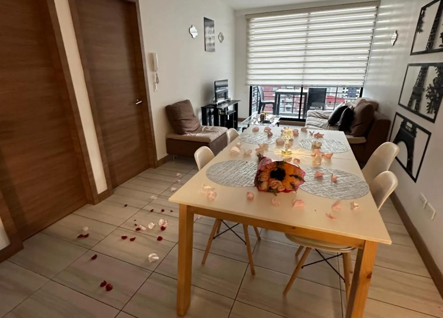Five Stars Suites Paris, Quito 0*,