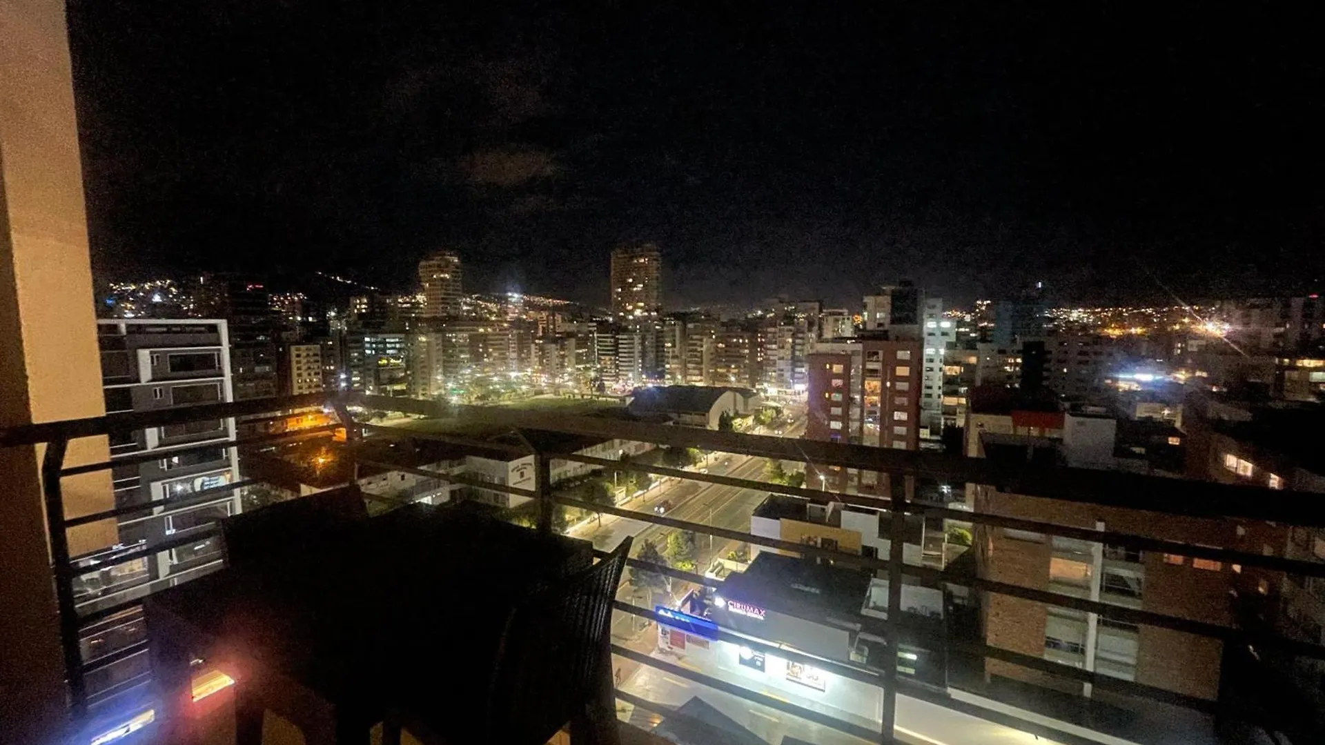 Apartment Five Stars Suites Paris, Quito